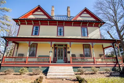 106 N Battleground Ave, Kings Mountain, NC 28086
