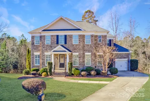 8502 Sagekirk Ct, Charlotte, NC 28278