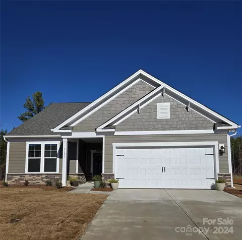 9107 Els Worth Dr, Sherrills Ford, NC 28673
