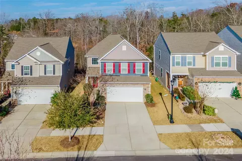 1270 Hideaway Gulch Dr, Fort Mill, SC 29715