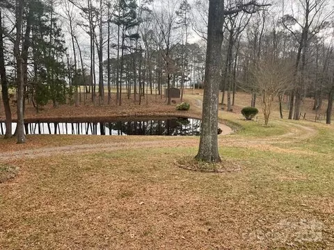 Exterior - 4024 Stack Rd, Monroe, NC 28112 photo 3 of 12