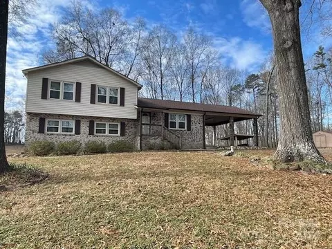 Exterior - 4024 Stack Rd, Monroe, NC 28112 photo 12 of 12