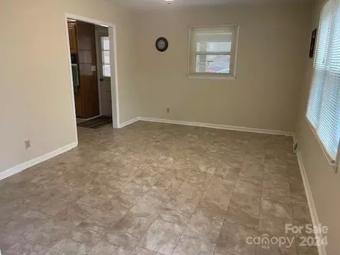 Living - 4024 Stack Rd, Monroe, NC 28112 photo 1 of 5