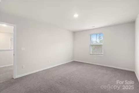 Bedroom - 180 Four Andrews Dr, Harmony, NC 28634 photo 4 of 10