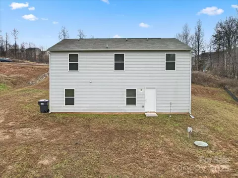 Exterior - 180 Four Andrews Dr, Harmony, NC 28634 photo 1 of 2
