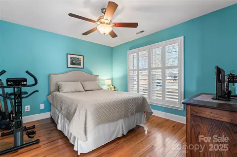 Bedroom - 401 Northwest Dr, Davidson, NC 28036 photo 6 of 7