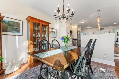 Dining - 401 Northwest Dr, Davidson, NC 28036 photo 2 of 2
