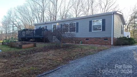 1146 Old Highway 10 E Hwy E, Marion, NC 28752