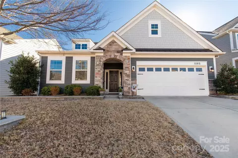 1062 Pennington Dr, Lancaster, SC 29720