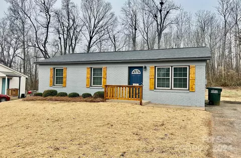 625 Kilborne Dr, Gastonia, NC 28052