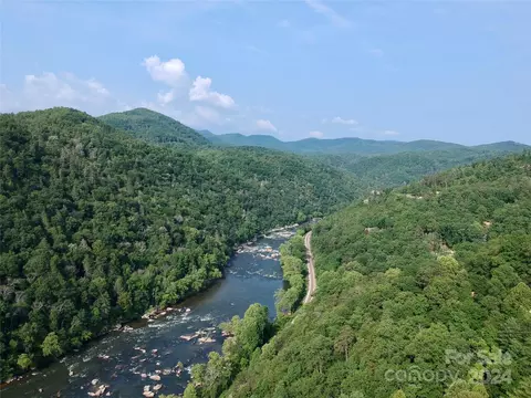 60 Longview 3 Ct #3, Marshall, NC 28753 photo 18