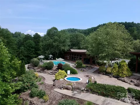 60 Longview 3 Ct #3, Marshall, NC 28753 photo 24