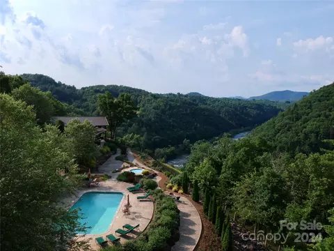 60 Longview 3 Ct #3, Marshall, NC 28753 photo 7