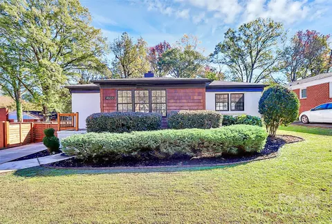 4605 General Pershing Dr, Charlotte, NC 28209