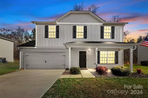 109 Berrybeth Cir, China Grove, NC 28023