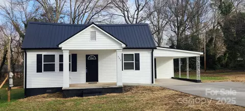 502 North Dr, Cherryville, NC 28021
