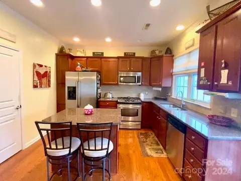 904 Lyndley Dr, Fort Mill, SC 29708 photo 7