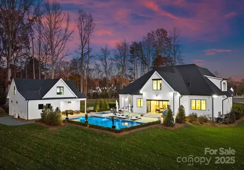 124 Saylors Watch Ln, Mooresville, NC 28117