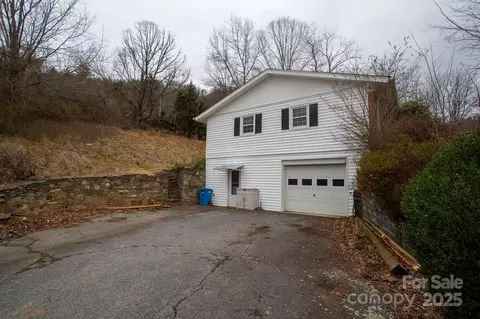 332 Baird Cove Rd, Asheville, NC 28804