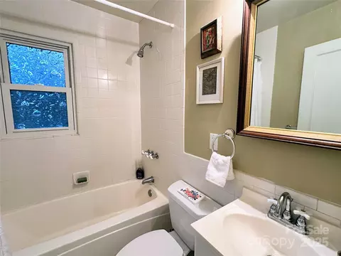 Bath - 105 Melrose Ln, Tryon, NC 28782 photo 2 of 2