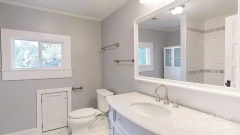 Bath - 315 9th Sw St SW, Conover, NC 28613 photo 2 of 2
