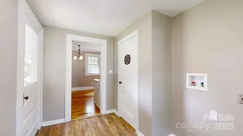 Entry Way - 315 9th Sw St SW, Conover, NC 28613 photo 2 of 3
