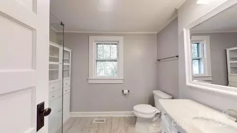 Bath - 315 9th Sw St SW, Conover, NC 28613 photo 1 of 2