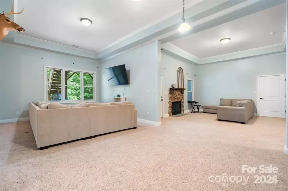 Living - 6156 Falls Ridge Trl, Sherrills Ford, NC 28673 photo 5 of 5