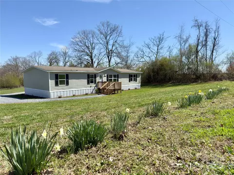 2400 Rock Rd, Rutherfordton, NC 28139
