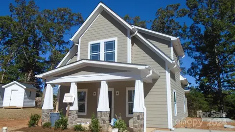 550 Geneva Cir, Gastonia, NC 28056