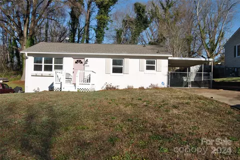 208 Nila Dawn Ave, Gastonia, NC 28052