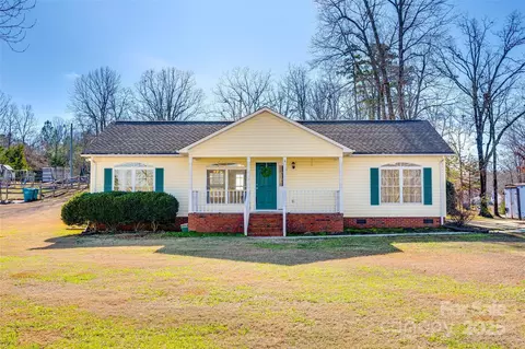125 Sam Bailes Blvd, Smyrna, SC 29743