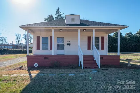 504 Mclean Ave, Belmont, NC 28012