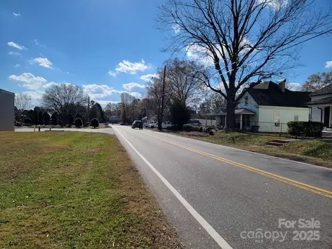 Other - 1002 N Hayne St, Monroe, NC 28112 photo 6 of 7