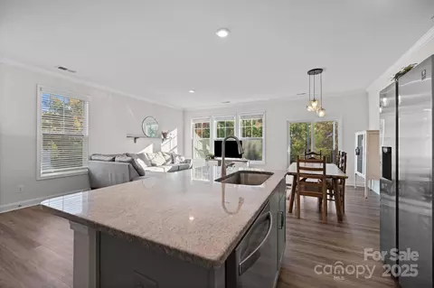 Kitchen - 620 Altamonte Dr, Clover, SC 29710 photo 3 of 3