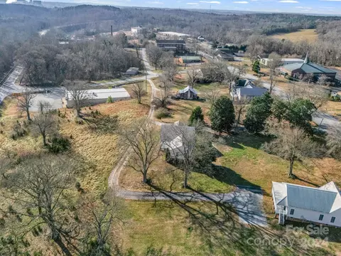 167 Old Main St, Mooresboro, NC 28114 photo 40