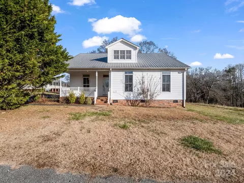 167 Old Main St, Mooresboro, NC 28114 photo 3