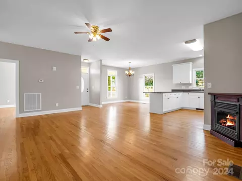 167 Old Main St, Mooresboro, NC 28114 photo 16