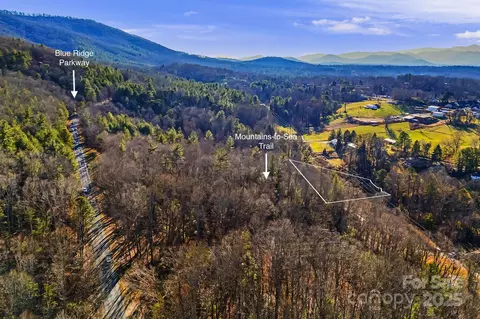 99999 Willow Creek 1 Dr #1, Asheville, NC 28803