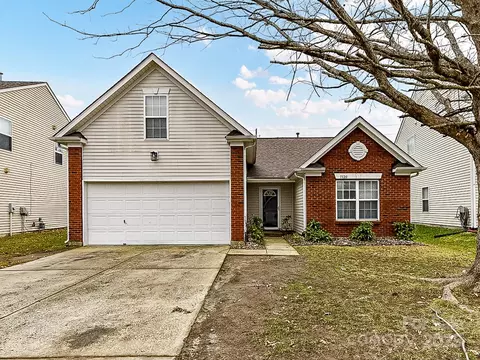 7120 Winding Cedar Trl, Harrisburg, NC 28075
