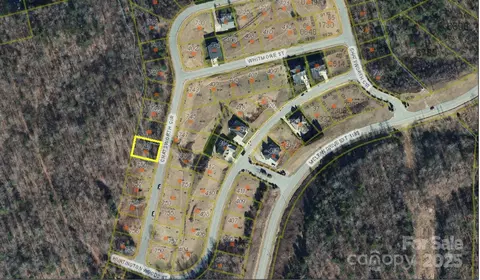 748 Chatsworth Se 22 Cir SE #22, Lenoir, NC 28645