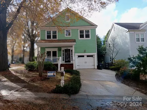 9408 Holly Bend Ln, Huntersville, NC 28078