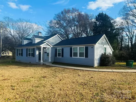 2801 Cowles Rd, Charlotte, NC 28208