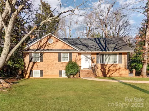 7527 Gayle Ave, Charlotte, NC 28212