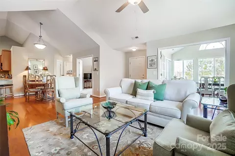 794 Ledgestone Ct, Tega Cay, SC 29708 photo 10