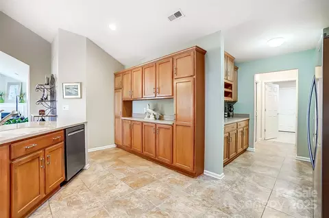 794 Ledgestone Ct, Tega Cay, SC 29708 photo 17
