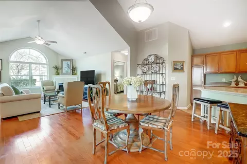 794 Ledgestone Ct, Tega Cay, SC 29708 photo 22