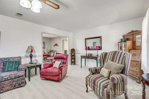1459 Erwin St, Lancaster, SC 29720 photo 7