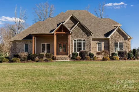 125 Mossy Oak Ln, Salisbury, NC 28146