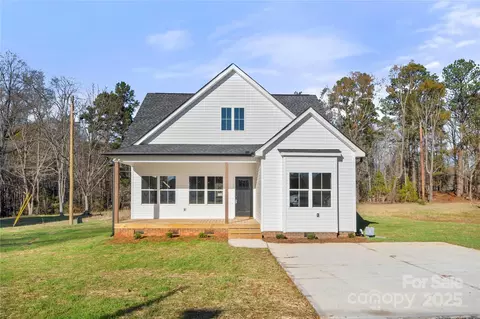 1430 Panther Rd, Lancaster, SC 29720